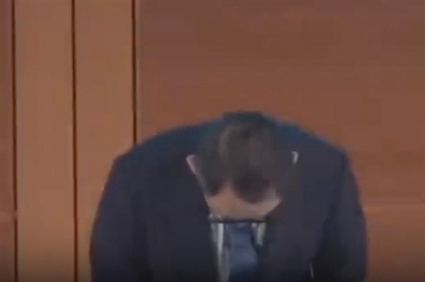 造假丑聞不斷：豐田章男鞠躬道歉