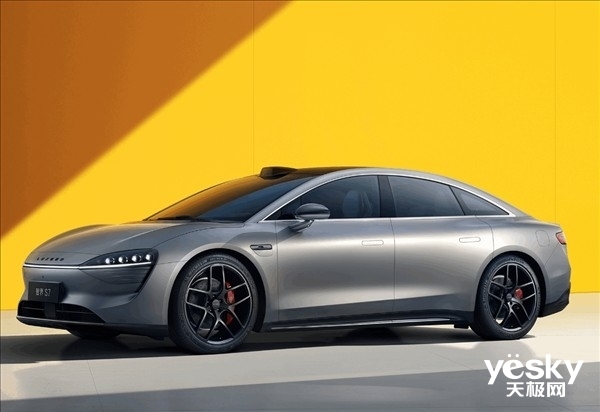 華為+奇瑞火力全開！智界S9劍指特斯拉Model Y